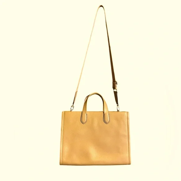 NWT Michael Kors GIGI Caramel Large Logo Jacquard Tote Bag ✨ NWT - Picture 3 of 13